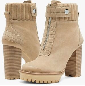 BNWOT Vince Camuto Eberla Bootie